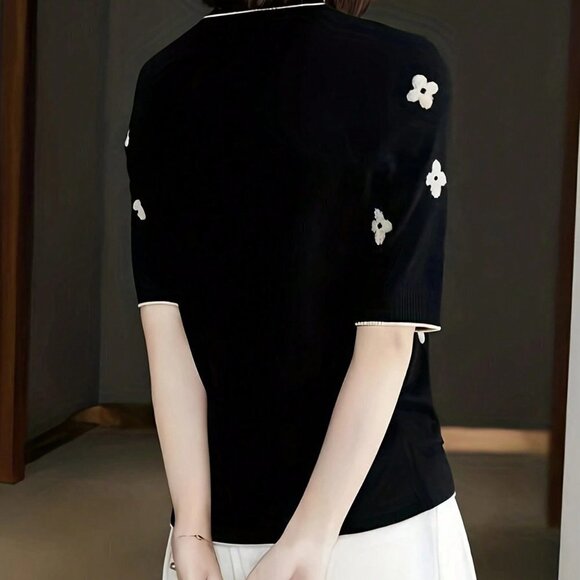 Black Preppy Womens Floral Print Round Neck Loose Fit Short Sleeve Knit Top - Picture 5 of 5